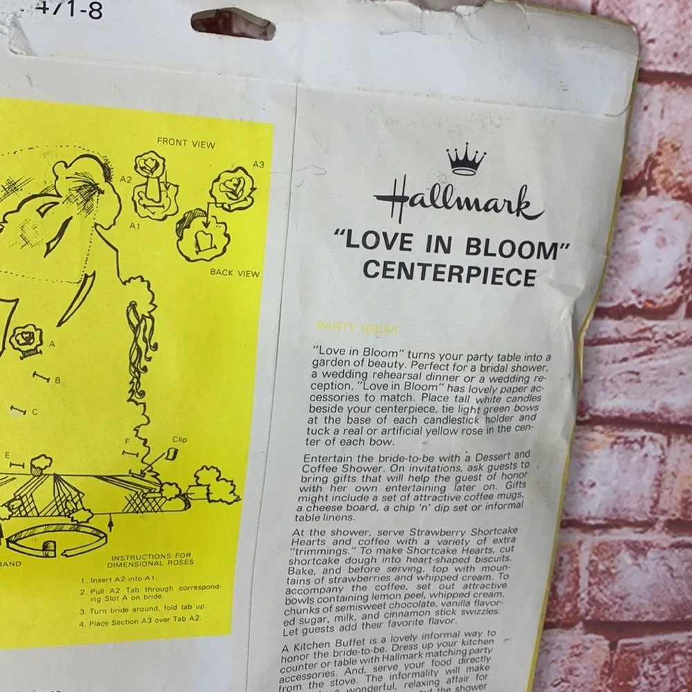 Vintage 70s Hallmark Yellow and White 13” Paper Bridal Shower Centerpiece